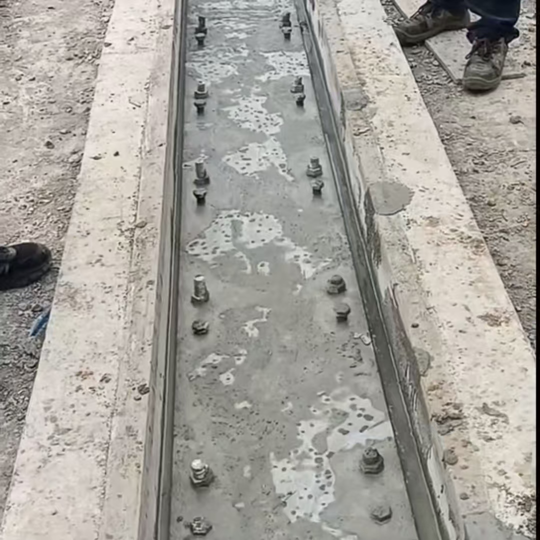 榆社环氧树脂轨道胶泥是什么？用在哪里？